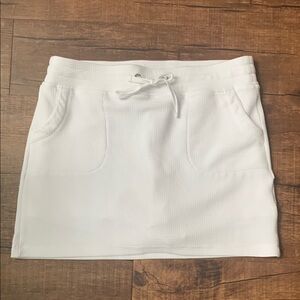 Petite White skort